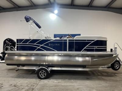 BOATZON | Sylvan 820 Party Fish 2026