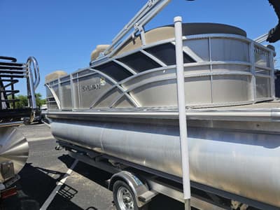 BOATZON | Sylvan 8520 LZ 2025