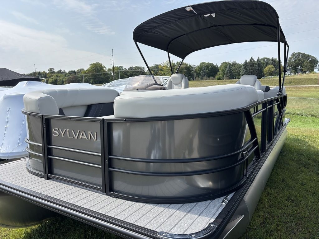 2026 Sylvan 8522 LZ 150HP BUNK TRAILER - Sold Boat