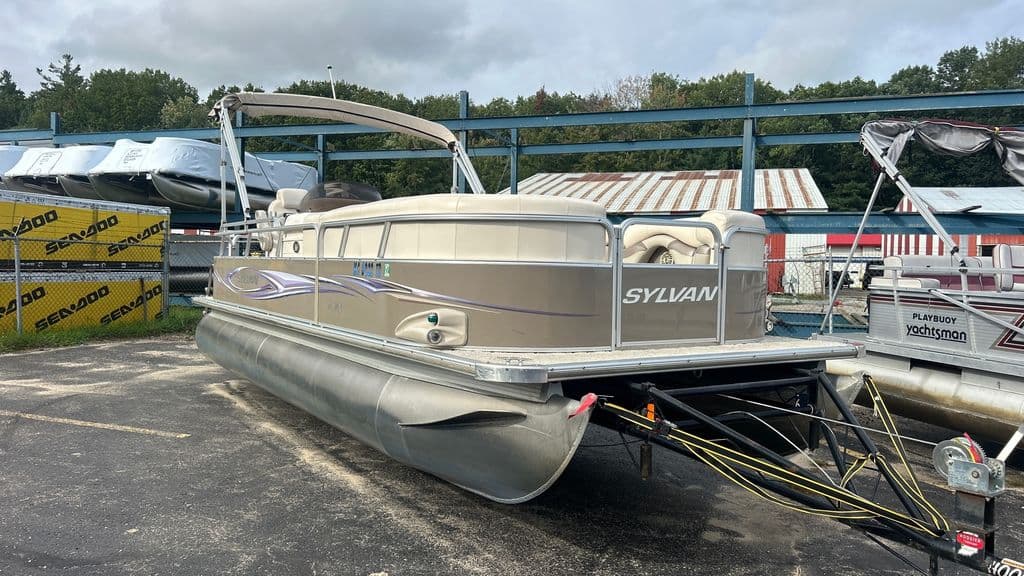 Sylvan 8522 Mirage Cruise PB 2009