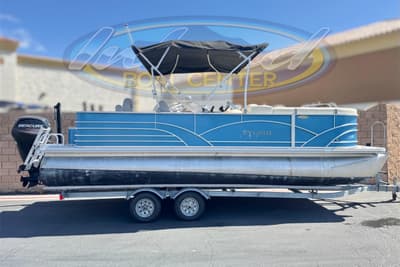 BOATZON | Sylvan 8522 Mirage FnC 2018