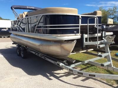 BOATZON | Sylvan 8522 Mirage Party Fish 2021