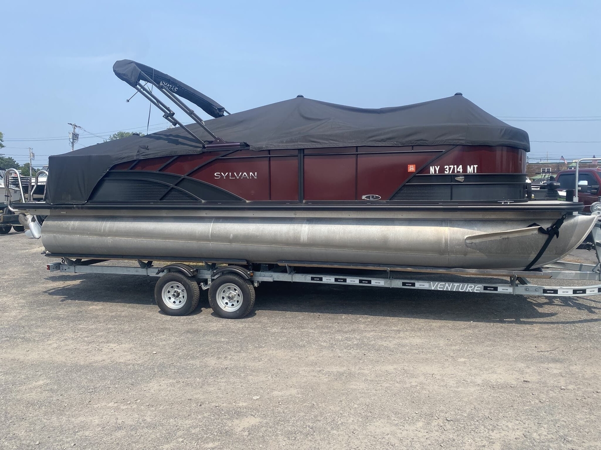 2023 Sylvan L3 CLZ DH - Sold Boat