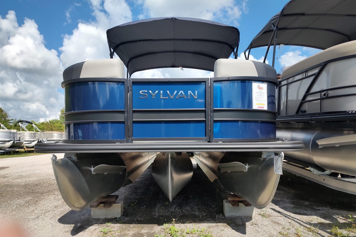 2026 Sylvan L3 DLZ - Sold Boat