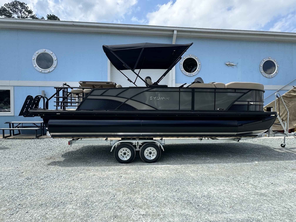 2025 Sylvan L3 DLZ Bar - Sold Boat