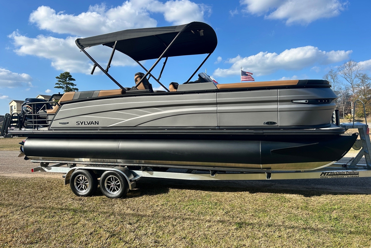 2026 Sylvan L3 LZ Platinum - Sold Boat