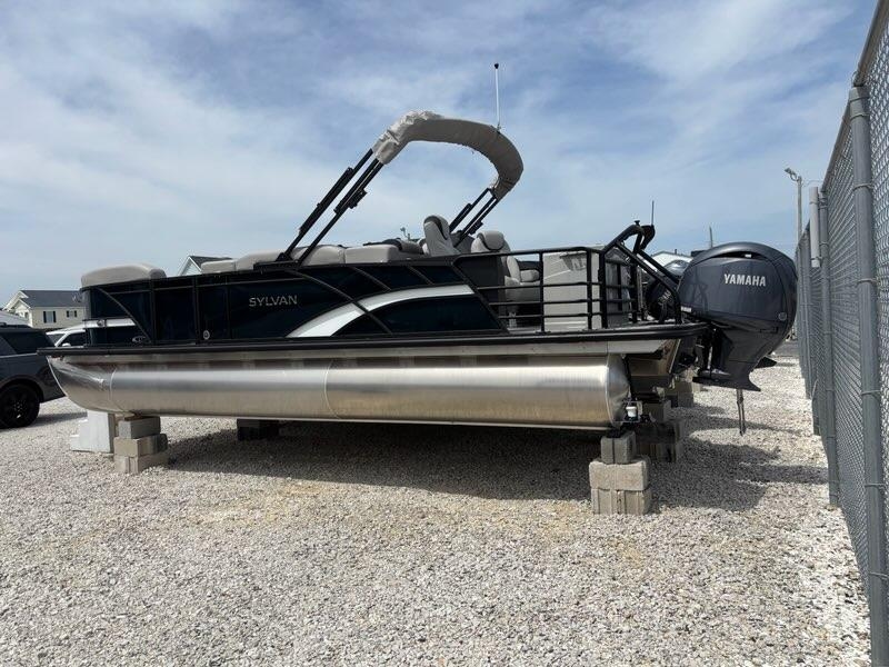 2025 Sylvan L3 Party Fish - Sold Boat