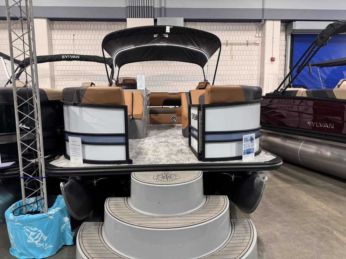 2026 Sylvan L3 ULZ - Sold Boat