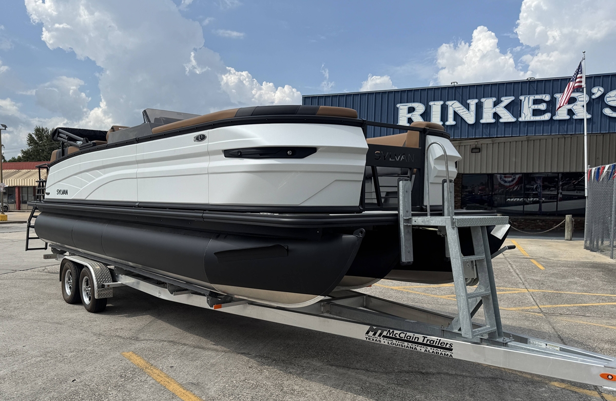 2027 Sylvan L5 SLZ - Sold Boat
