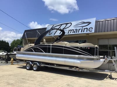 BOATZON | Sylvan Mandalay 8525 2017