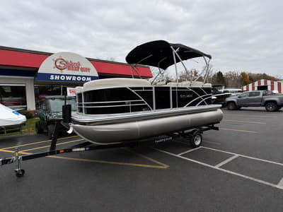 BOATZON | Sylvan MIRAGE 818 CRS 2027