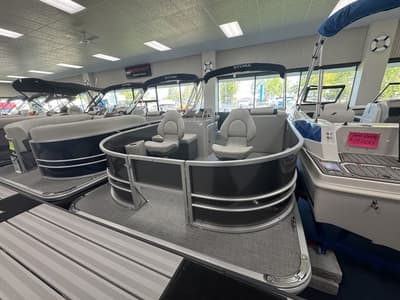 BOATZON | Sylvan MIRAGE 818 FISH 2026