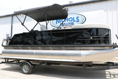 BOATZON | Sylvan Mirage 820 CLZ DH PremiumIncludes Custom Trailer Factory Rebate Included 2026