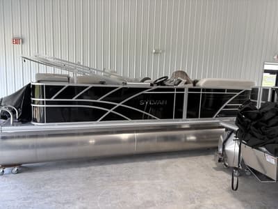 BOATZON | Sylvan Mirage 820 CRS priced with a 50hp 2025 BOATZON | Sylvan Mirage 820 CRS priced with a 50hp 2025