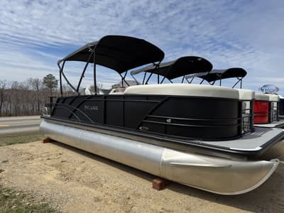 BOATZON | Sylvan MIRAGE 822 CLZ 2026