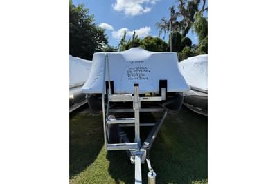 BOATZON | Sylvan Mirage 822 CLZ 2026