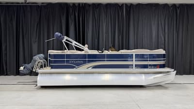 BOATZON | Sylvan MIRAGE 8520 2014