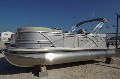 BOATZON | Sylvan Mirage 8522 LZ 2023