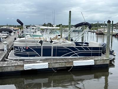 BOATZON | Sylvan Mirage 8522 Resorter 2022 BOATZON | Sylvan Mirage 8522 Resorter 2022