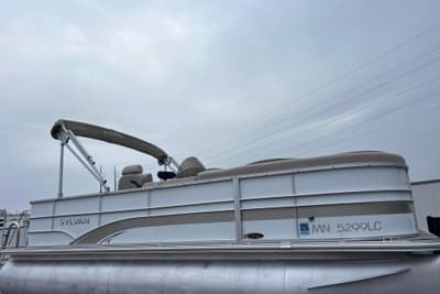 BOATZON | Sylvan Mirage Cruise 8520 CR 2014