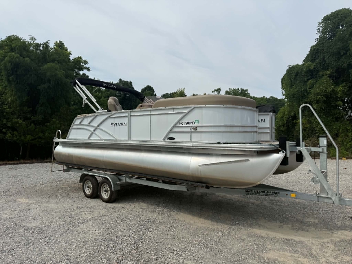 2023 Sylvan Sylvan Mirage Cruise 8522 CLZ 2023 - Sold Boat