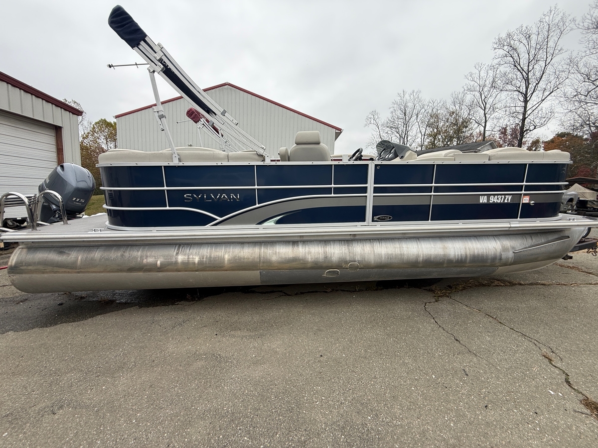 2016 Sylvan Sylvan Mirage Cruise LE 8522 LZ LE 2016 - Sold Boat