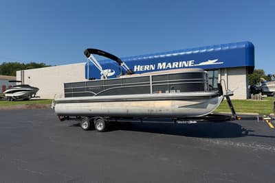 BOATZON | Sylvan Mirage Fish 8522 CNF 2014