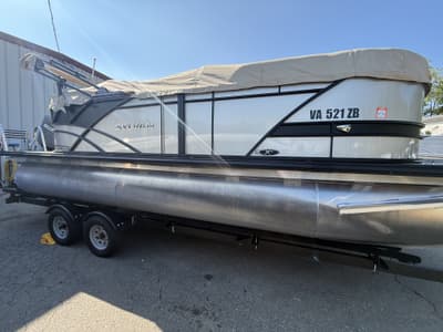 BOATZON | Sylvan Mirage X X1 2023