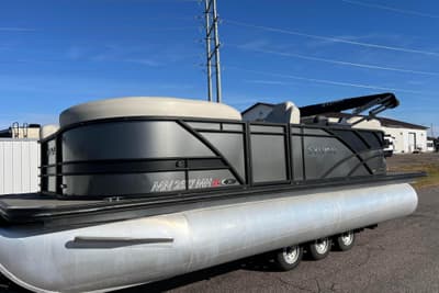 BOATZON | Sylvan Mirage X1 Tritoon 2022