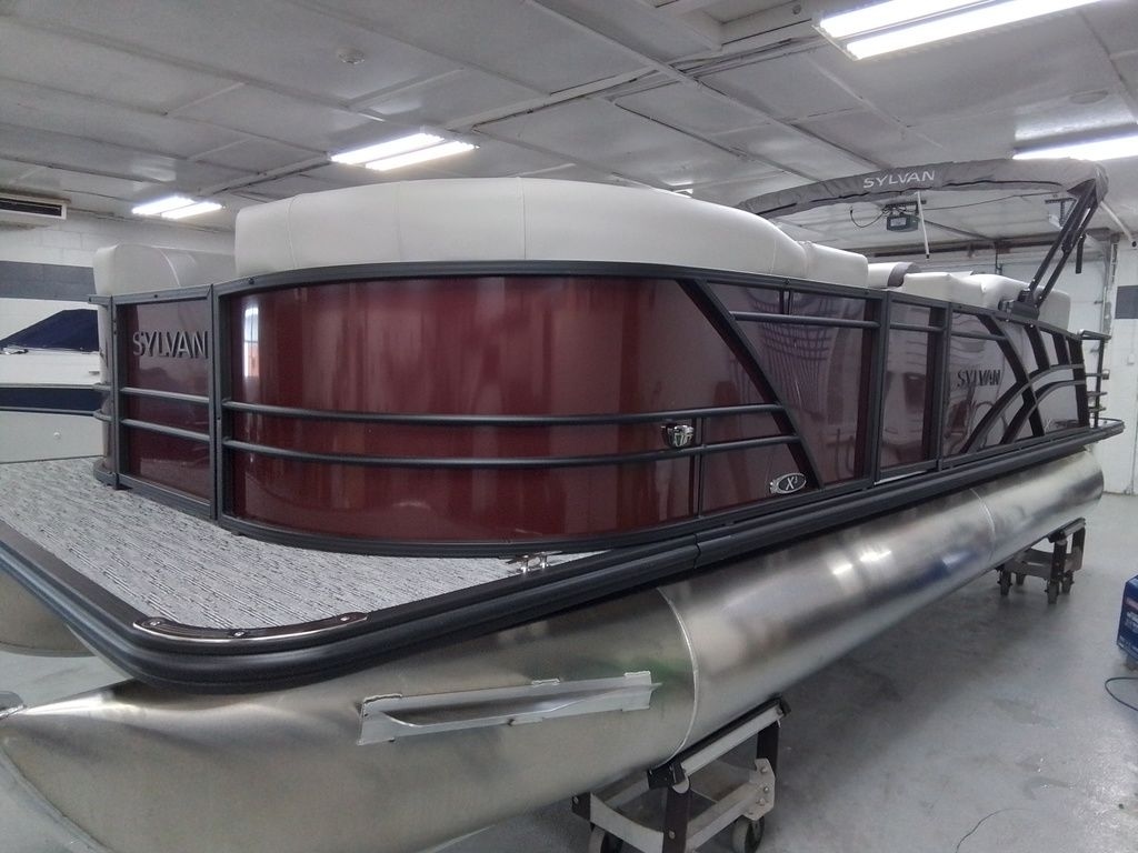 2026 Sylvan Mirage X3 CLZ - Sold Boat