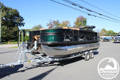 BOATZON | Sylvan Q22 Party Fish 4 PT 2027
