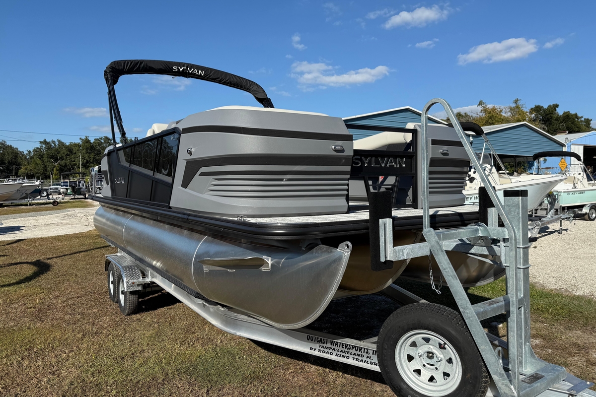 2026 Sylvan R22 - Sold Boat