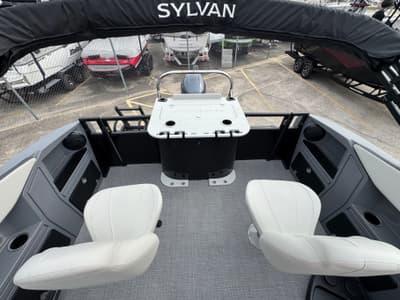 BOATZON | Sylvan R22 Party Fish 2026