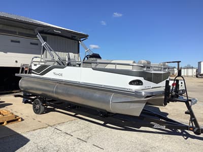 BOATZON | Tahoe 2180 LTZ Quad Lounger Shift 2026