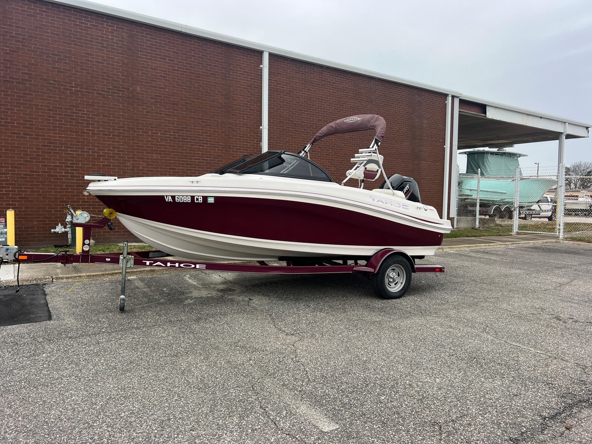 2016 Tahoe 450 TF - Sold Boat