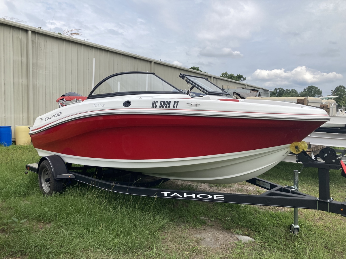 2021 Tahoe Tahoe 450 TS 2021 - Sold Boat