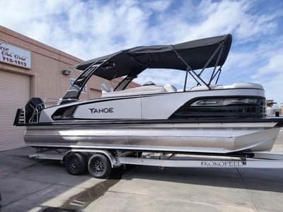 BOATZON | Tahoe Grand Tahoe LTD Cruise Rear Bench 25 FT 2026