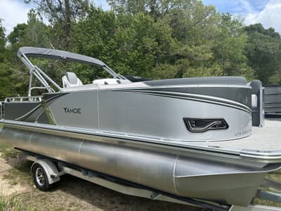 BOATZON | Tahoe Pontoon Boats LTZ 23 ENTERTAINER140HP 2026 BOATZON | Tahoe Pontoon Boats LTZ 23 ENTERTAINER140HP 2026