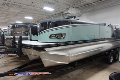 BOATZON | Tahoe Pontoon LTZ 25 Entertainer Tritoon 2026 BOATZON | Tahoe Pontoon LTZ 25 Entertainer Tritoon 2026