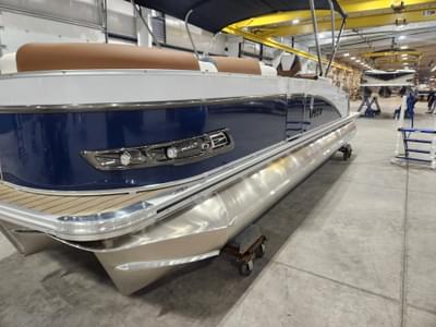 BOATZON | Tahoe Pontoons Cascade Quad Lounge Shift 2026