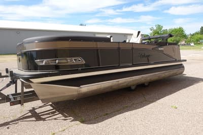 BOATZON | Tahoe® Cascade Quad Lounger 23 FT 2023 BOATZON | Tahoe® Cascade Quad Lounger 23 FT 2023