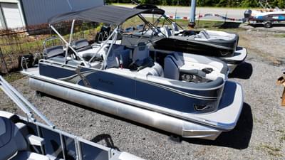 BOATZON | Tahoe Pontoons LTZ  23 FT Quad Lounger Shift 2026