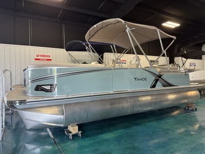 BOATZON | Tahoe Pontoons LTZ  23 FT Quad Lounger Shift 2026