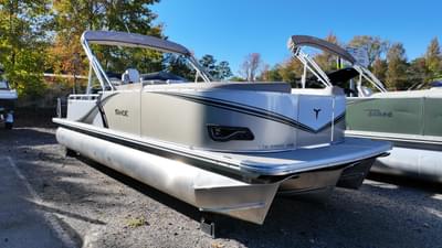 BOATZON | Tahoe Pontoons LTZ  23 FT Versatile Rear Bench 2026