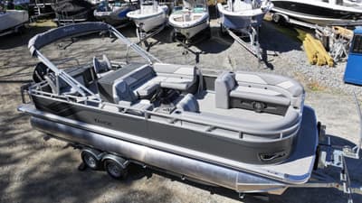 BOATZON | Tahoe Pontoons Sport 85 Rear Fish 23 2026