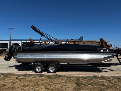 BOATZON | Tahoe Pontoons Sport 85 Rear Fish 23 FT 2026