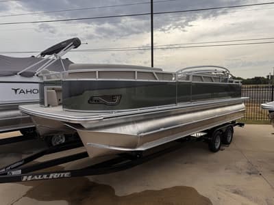 BOATZON | Tahoe Pontoons Sport 85 Rear Fish 23 FT 2027 BOATZON | Tahoe Pontoons Sport 85 Rear Fish 23 FT 2027