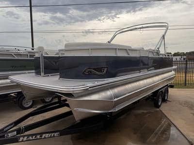 BOATZON | Tahoe Pontoons Sport 85 Versatile Rear Bench 23 FT 2027 BOATZON | Tahoe Pontoons Sport 85 Versatile Rear Bench 23 FT 2027