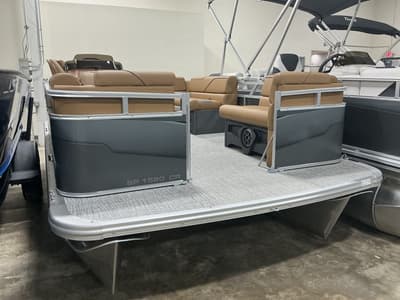 BOATZON | Tahoe Pontoons Sport Cruise 15 FT 2026