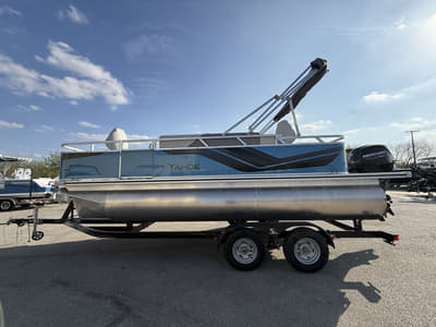 BOATZON | Tahoe Pontoons Sport Quad Fish 19 FT 2026